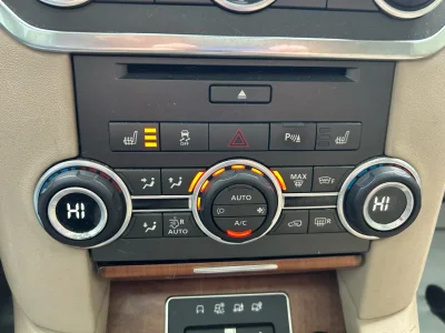 2016 Land Rover LR4 HSE