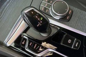 2022 BMW 5 Series 530I