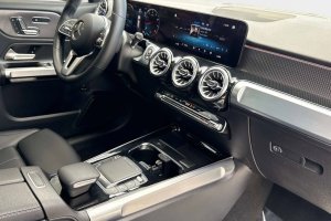 2023 Mercedes Benz GLB 250