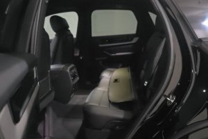 2024 Porsche Cayenne S