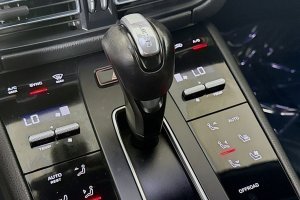 2024 Porsche Macan 