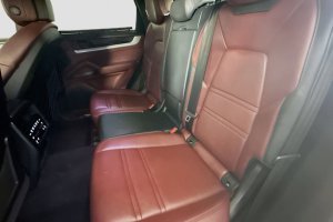 2024 Porsche Cayenne 